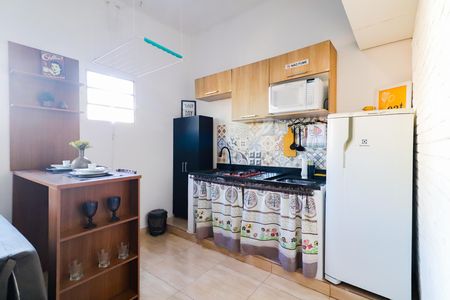 Studio de kitnet/studio para alugar com 1 quarto, 25m² em Jardim Ivana, São Paulo