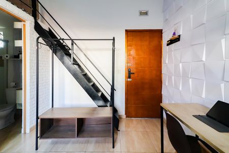 Studio de kitnet/studio para alugar com 1 quarto, 25m² em Jardim Ivana, São Paulo
