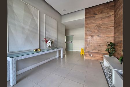 Apartamento à venda com 74m², 2 quartos e 1 vagaHall de Entrada