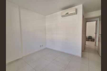 Apartamento à venda com 74m², 2 quartos e 1 vagaSuíte