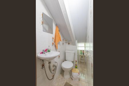 Casa à venda com 250m², 2 quartos e 2 vagas Casa à venda com 250m², 2 quartos e 2 vagasLavabo