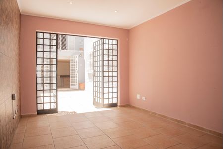 Casa para alugar com 300m², 4 quartos e 4 vagasSala 1