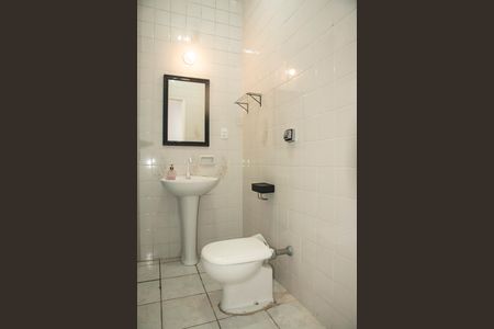 Casa para alugar com 300m², 4 quartos e 4 vagasBanheiro da Suíte 2