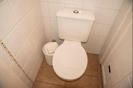 Casa para alugar com 300m², 4 quartos e 4 vagasLavabo