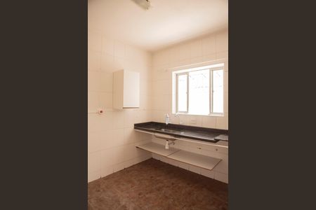 Casa para alugar com 300m², 4 quartos e 4 vagasCozinha