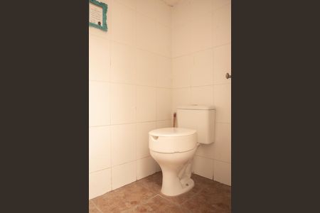 Casa para alugar com 300m², 4 quartos e 4 vagasBanheiro de Serviço