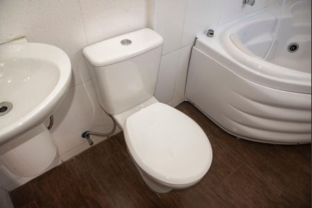 Casa para alugar com 300m², 4 quartos e 4 vagasBanheiro da Suíte 1