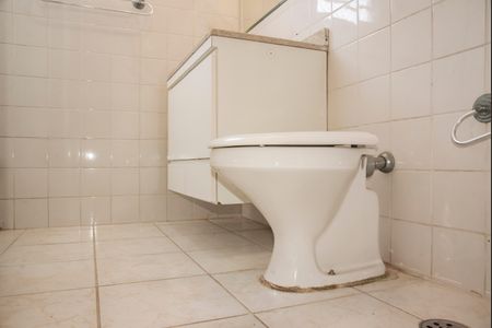 Casa para alugar com 300m², 4 quartos e 4 vagasBanheiro da Suíte 3