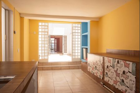 Casa para alugar com 300m², 4 quartos e 4 vagasSalão