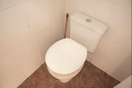 Casa para alugar com 300m², 4 quartos e 4 vagasBanheiro de Serviço