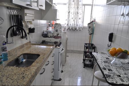 Apartamento à venda com 91m², 2 quartos e 1 vagaCozinha