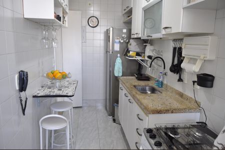 Apartamento à venda com 91m², 2 quartos e 1 vagaCozinha