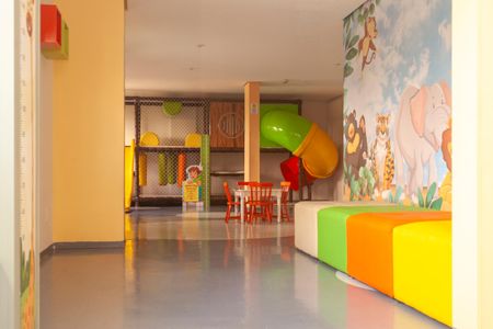 Apartamento à venda com 76m², 2 quartos e 1 vagaÁrea comum