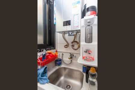 Apartamento à venda com 76m², 2 quartos e 1 vagaÁrea de Serviço