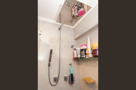 Apartamento à venda com 76m², 2 quartos e 1 vagaBanheiro