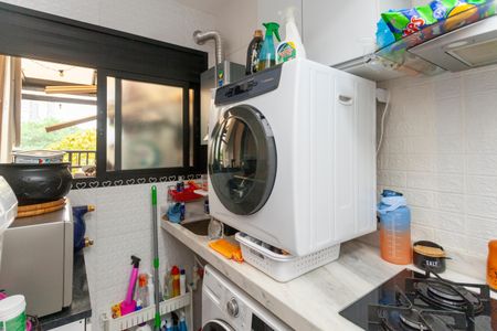 Apartamento à venda com 76m², 2 quartos e 1 vagaÁrea de Serviço