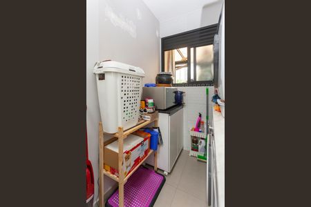 Apartamento à venda com 76m², 2 quartos e 1 vagaÁrea de Serviço