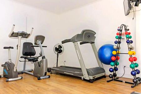 Apartamento à venda com 50m², 2 quartos e 1 vaga Apartamento à venda com 50m², 2 quartos e 1 vagaÁrea comum - Academia