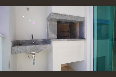 Apartamento para alugar com 100m², 2 quartos e 2 vagas Apartamento para alugar com 100m², 2 quartos e 2 vagasVaranda