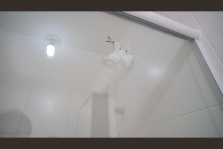 Apartamento para alugar com 100m², 2 quartos e 2 vagas Apartamento para alugar com 100m², 2 quartos e 2 vagasBanheiro da Suíte 1