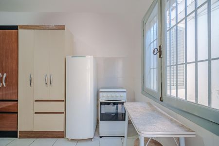 Studio para alugar com 15m², 1 quarto e sem vaga Studio para alugar com 15m², 1 quarto e sem vagaCozinha