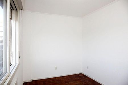 Quarto de apartamento para alugar com 1 quarto, 50m² em Menino Deus, Porto Alegre