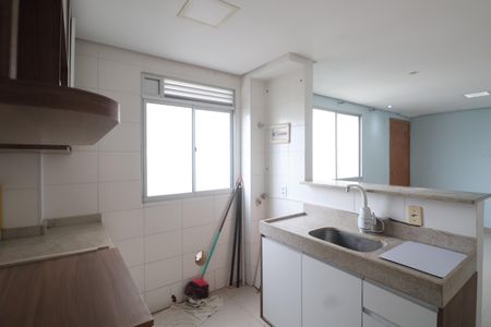 Apartamento para alugar com 47m², 2 quartos e 1 vagaCozinha e Área de Serviço