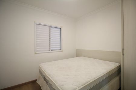 Quarto de apartamento para alugar com 2 quartos, 52m² em Parque Taboão, Taboão da Serra
