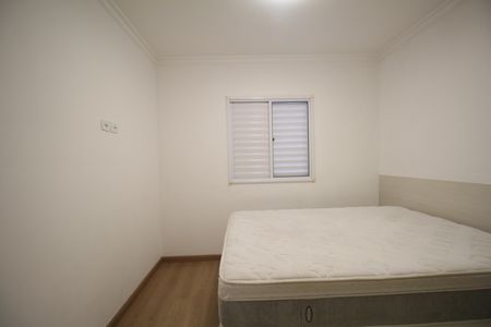 Quarto de apartamento para alugar com 2 quartos, 52m² em Parque Taboão, Taboão da Serra