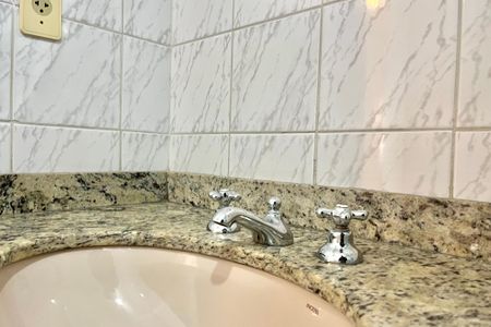 Apartamento à venda com 70m², 2 quartos e 1 vagaBanheiro Corredor