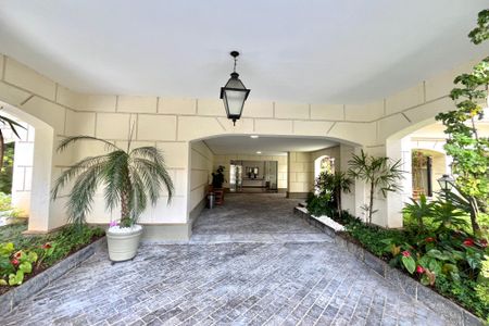 Apartamento à venda com 70m², 2 quartos e 1 vagaHall de entrada