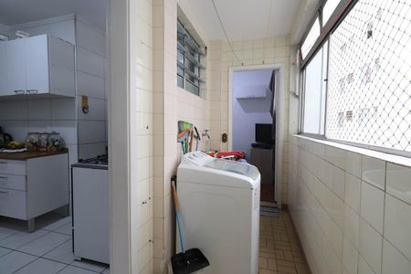 Apartamento à venda com 83m², 2 quartos e 1 vagaÁrea de Serviço