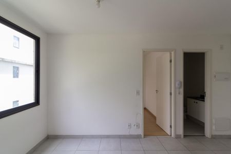 Sala de apartamento para alugar com 2 quartos, 34m² em Jurubatuba, São Paulo