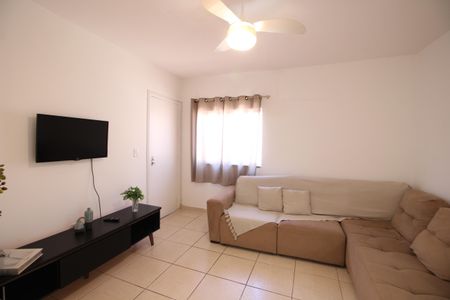 Sala de apartamento para alugar com 2 quartos, 60m² em Jacarepaguá, Rio de Janeiro