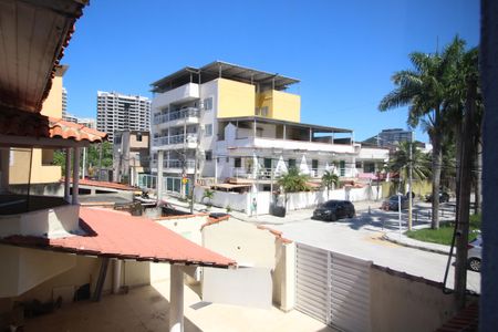 Vista - Sala de apartamento para alugar com 2 quartos, 60m² em Jacarepaguá, Rio de Janeiro