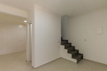 Sala de casa à venda com 3 quartos, 109m² em Parque Maria Luiza, São Paulo