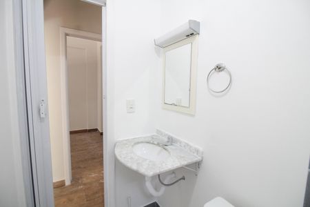 Apartamento à venda com 51m², 2 quartos e 1 vaga Apartamento à venda com 51m², 2 quartos e 1 vagaBanheiro
