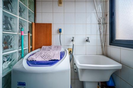 Área de Serviço de apartamento à venda com 2 quartos, 54m² em Vila Lageado, São Paulo