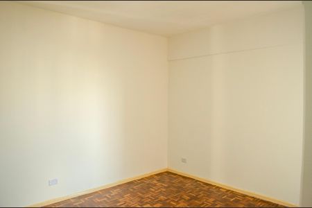 Sala de apartamento para alugar com 1 quarto, 43m² em Setor Leste Universitário, Goiânia