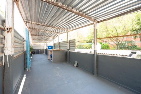 Casa para alugar com 70m², 2 quartos e 1 vaga Casa para alugar com 70m², 2 quartos e 1 vagaÁrea de Serviço