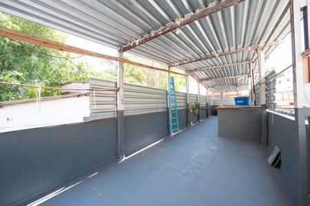 Casa para alugar com 70m², 2 quartos e 1 vaga Casa para alugar com 70m², 2 quartos e 1 vagaÁrea de Serviço