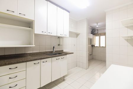Cozinha  de apartamento à venda com 3 quartos, 98m² em Vila Gomes Cardim, São Paulo
