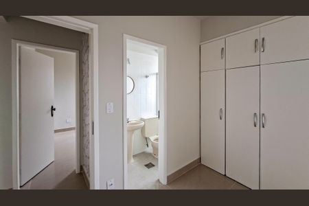 Apartamento para alugar com 100m², 3 quartos e 1 vaga Apartamento para alugar com 100m², 3 quartos e 1 vagaSuíte