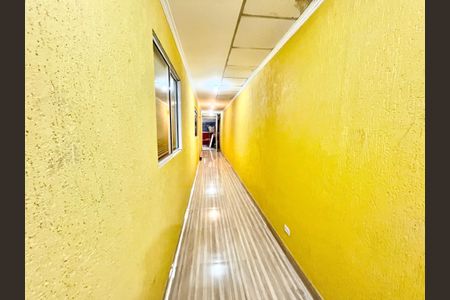Casa à venda com 750m², 8 quartos e sem vagaCorredor