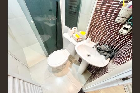 Casa à venda com 750m², 8 quartos e sem vagaCasa 2- Banheiro Social