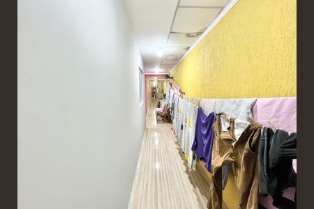 Casa à venda com 750m², 8 quartos e sem vagaCorredor