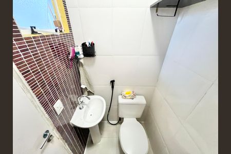 Casa à venda com 750m², 8 quartos e sem vagaCasa 2- Banheiro Social