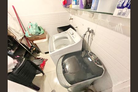 Casa à venda com 750m², 8 quartos e sem vagaCasa 2 - Área de Serviço 