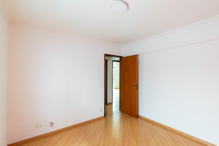 Apartamento à venda com 71m², 3 quartos e 1 vagaQuarto 2