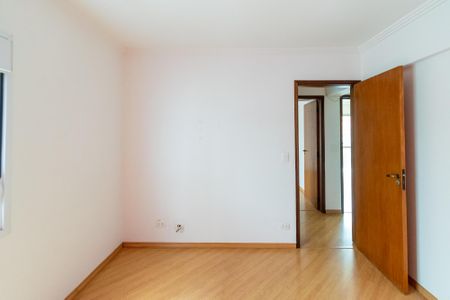 Apartamento à venda com 71m², 3 quartos e 1 vagaQuarto 2